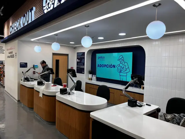 Strip Center Comercial Lo Barnechea - Vista 2