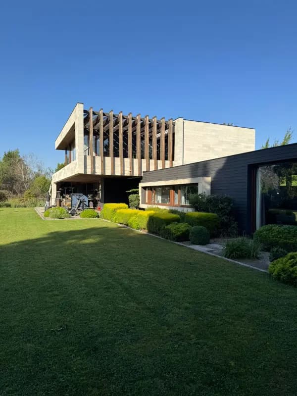 Proyecto Remodelación 300m²